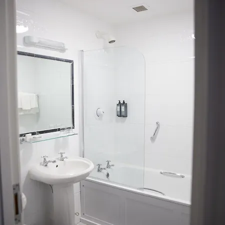 Mcgrorys Otel Culdaff